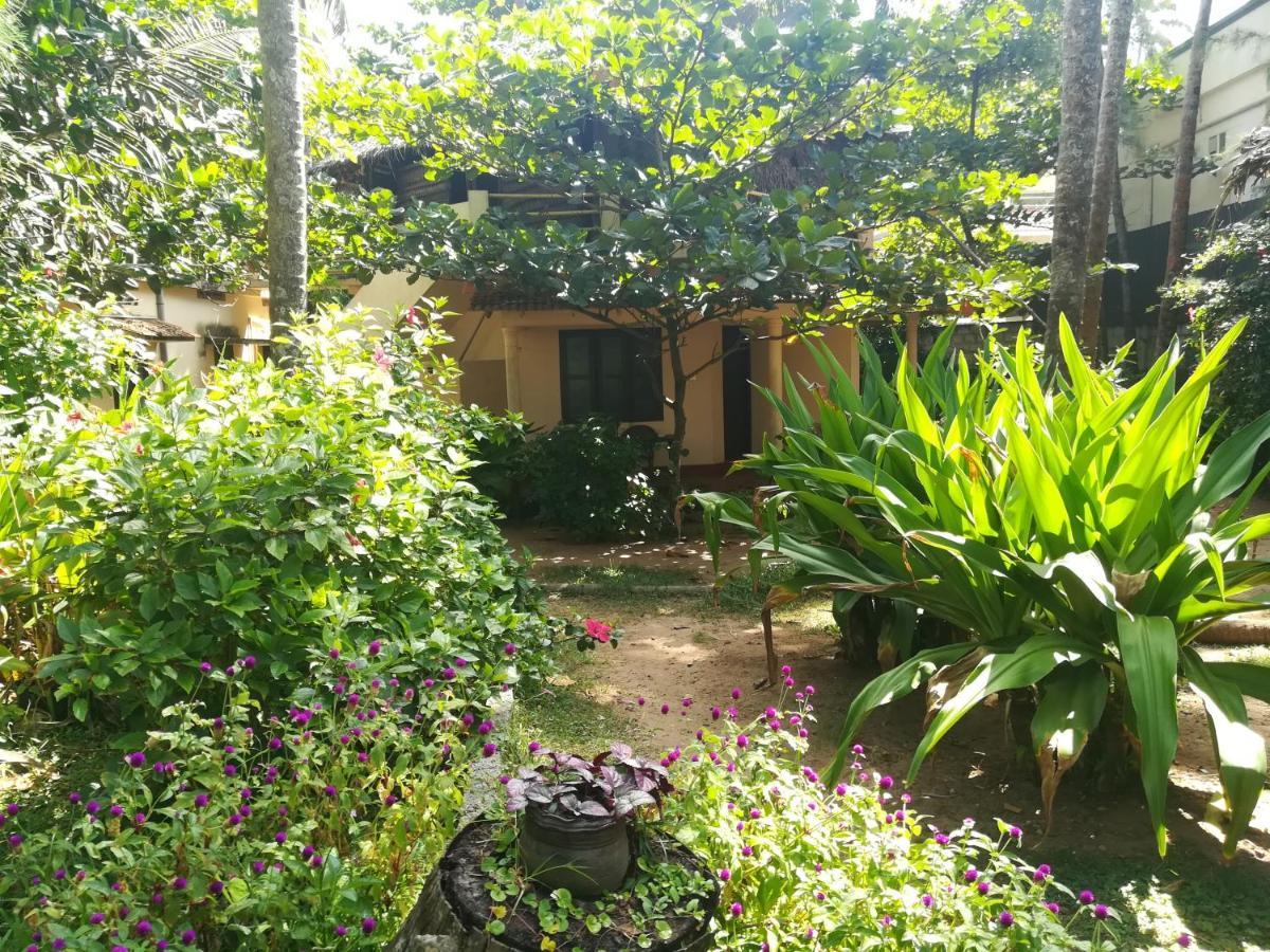 Sukriti Beach Resort Varkala Kültér fotó