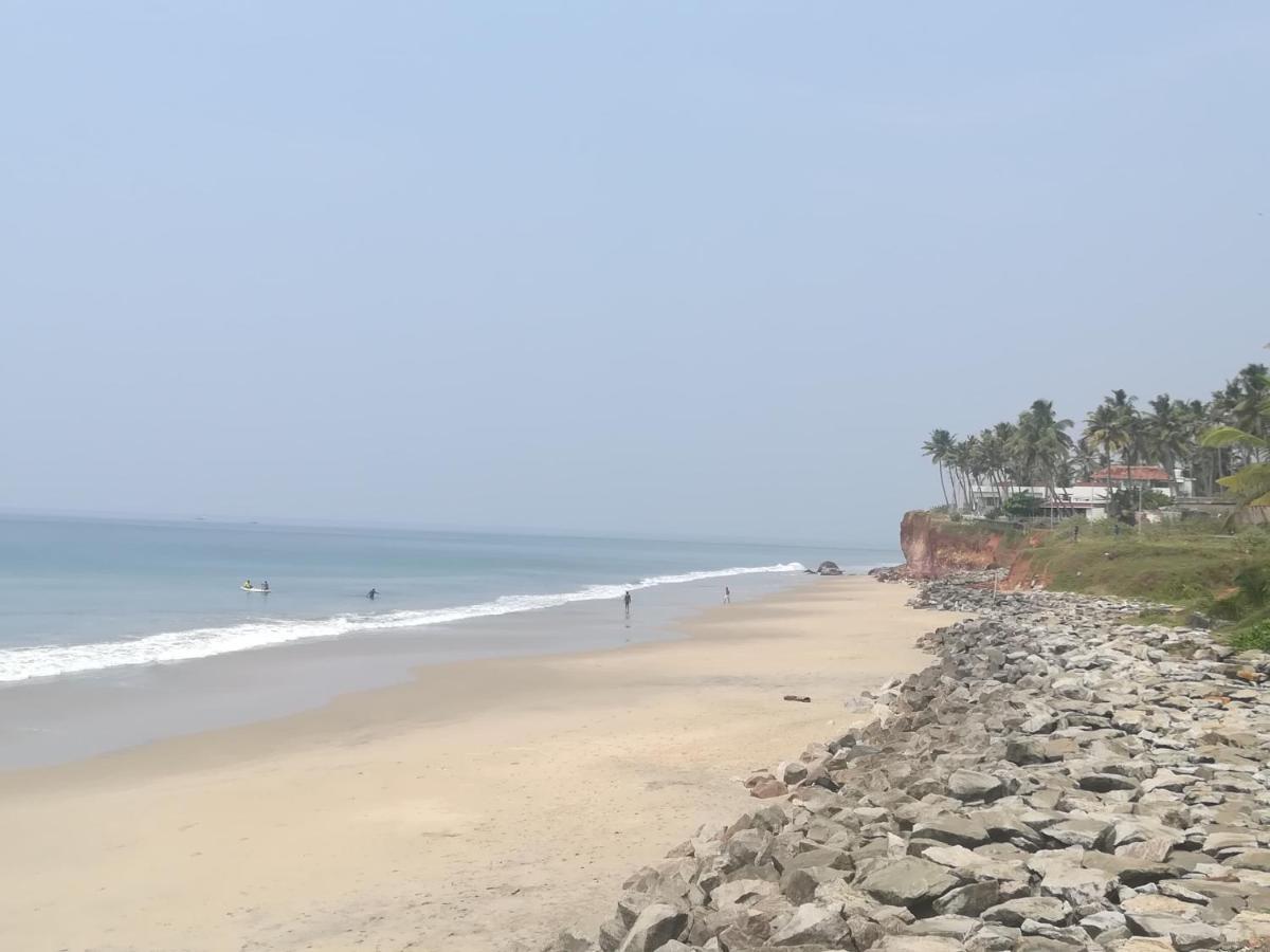 Sukriti Beach Resort Varkala Kültér fotó