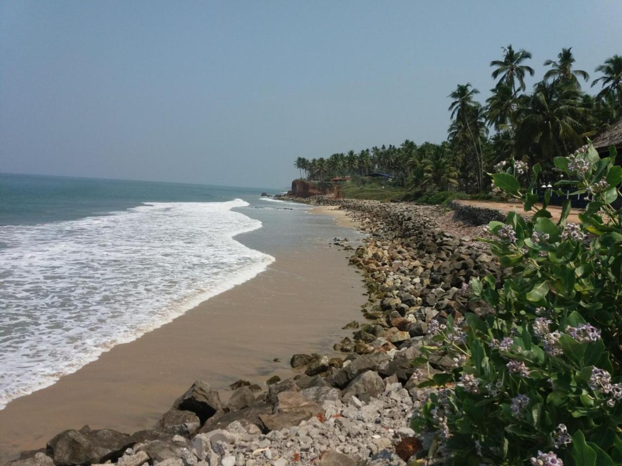 Sukriti Beach Resort Varkala Kültér fotó