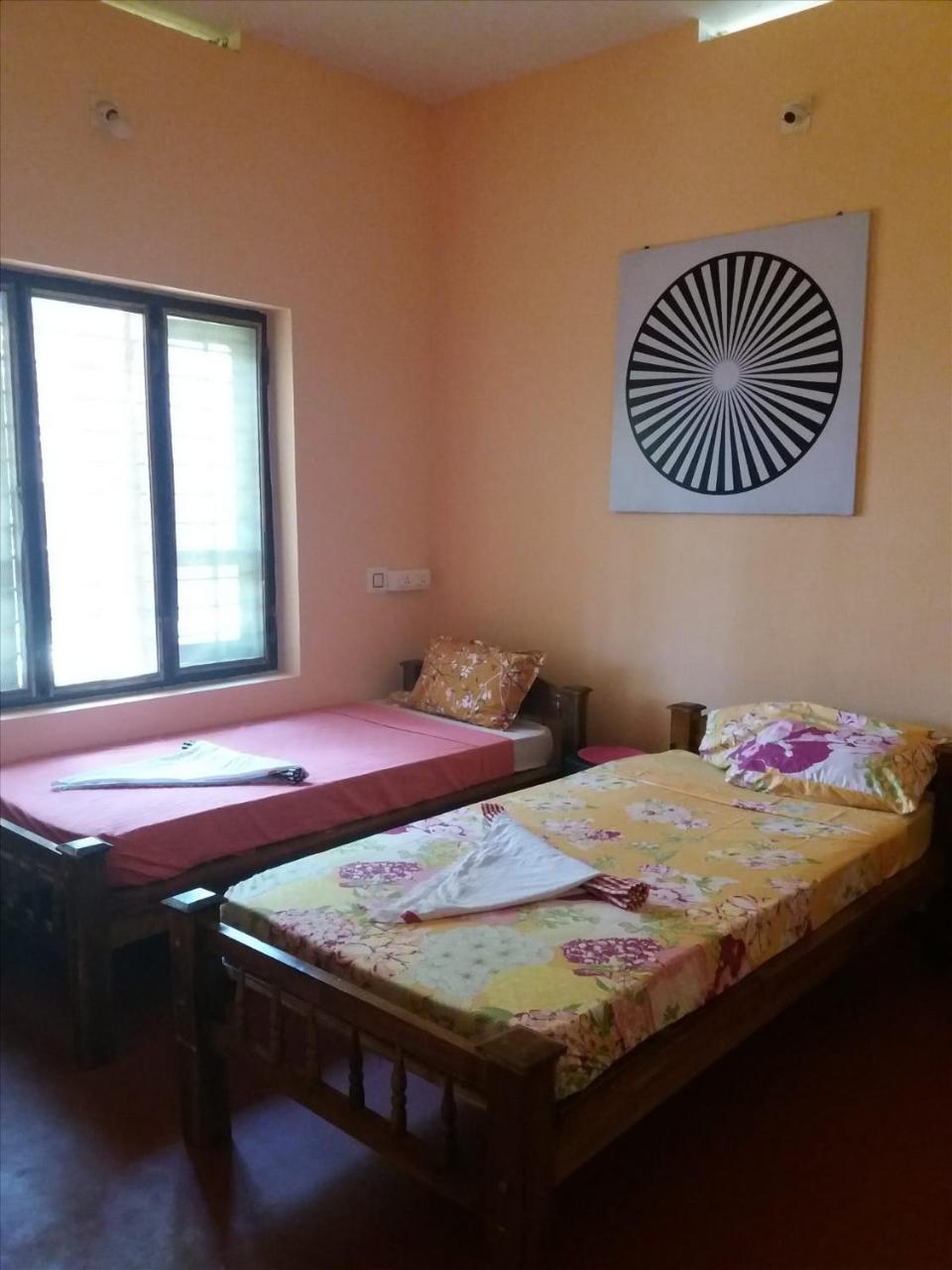 Sukriti Beach Resort Varkala Kültér fotó