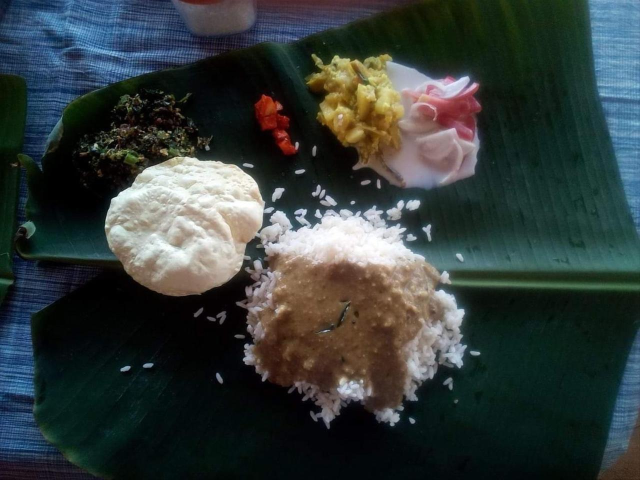 Sukriti Beach Resort Varkala Kültér fotó