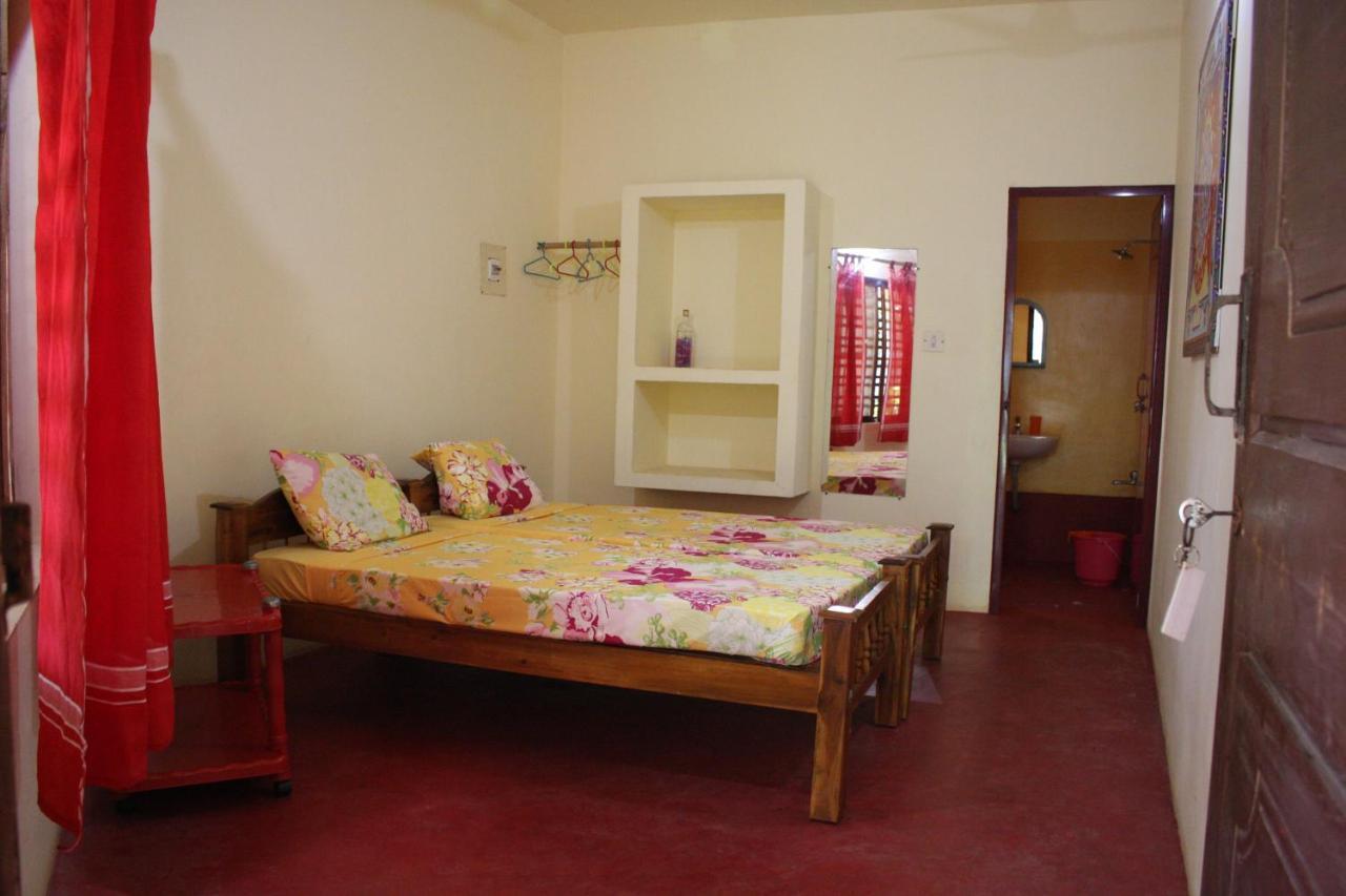 Sukriti Beach Resort Varkala Kültér fotó