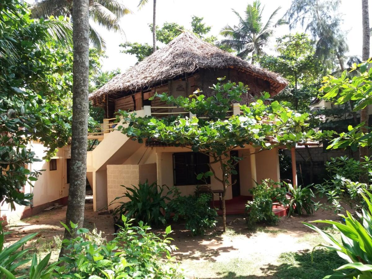 Sukriti Beach Resort Varkala Kültér fotó